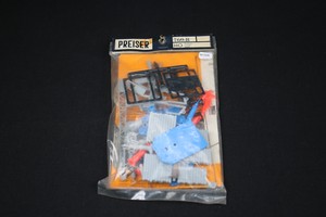 W704 vintage preiser train model oh 760b crane plastic diorama crane baukran | eBay