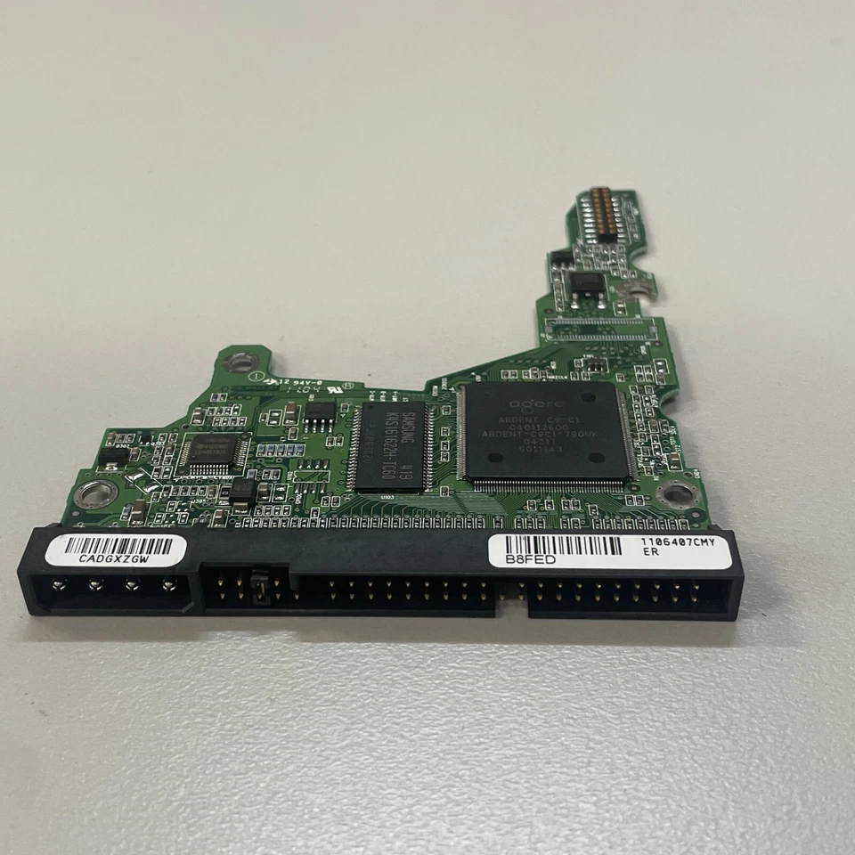Maxtor E-H011-02-3427 3.5" 40GB ATA/133 HDD PCB Board 301682101 NAR61HA0 - Image 2 of 4