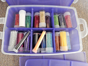 20 Tubes of Glitter in a Snapwear Container - Price Reduced