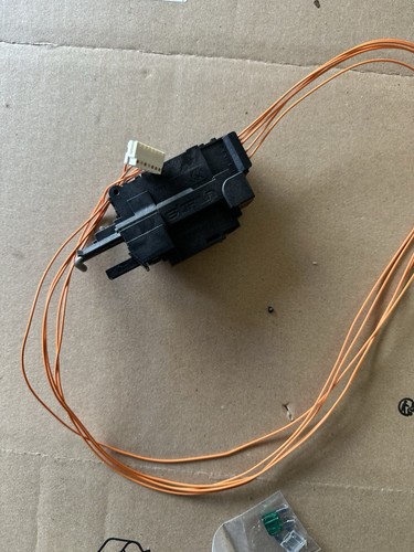 Bosch Backofen Türdichtung Haken HBA578BS0/02