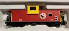 Walthers HO Scale International Wide Vision Caboose Detroit Toledo & Ironton 142