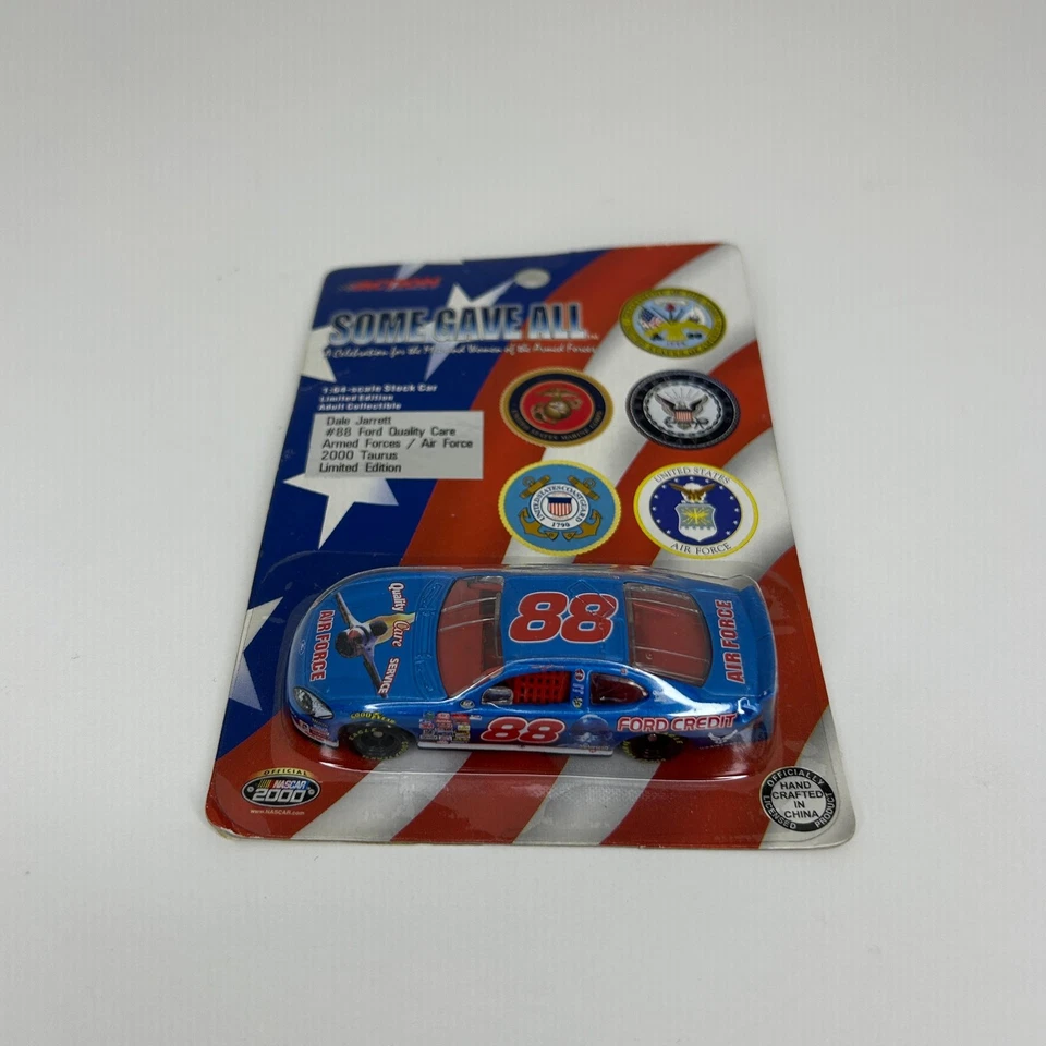 Action Dale Jarrett #88 Ford качество ухода ВВС 2000 Taurus 1:64 новый в коробке - Изображение 2 из 4