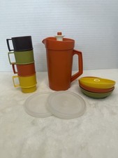 Vintage 1970  s Tupperware TOY Pitcher, mugs, bowls  2 Lids