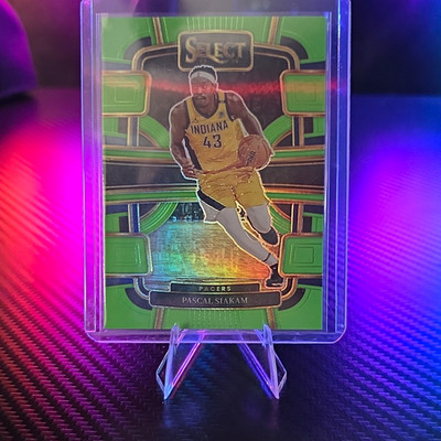 2023-24 Panini Select Concourse Pascal Siakam #8 Green Prizm 72/75 Pacers