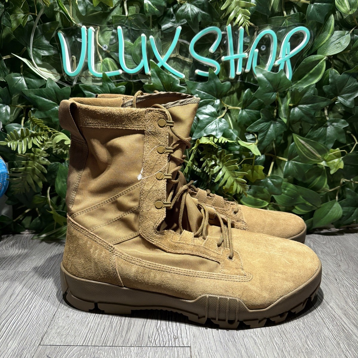 NIKE SFB 8