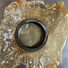 Łożysko wałeczkowe FAG HJ2212 NOS 03117540 (1 sztuka bez pudełka)