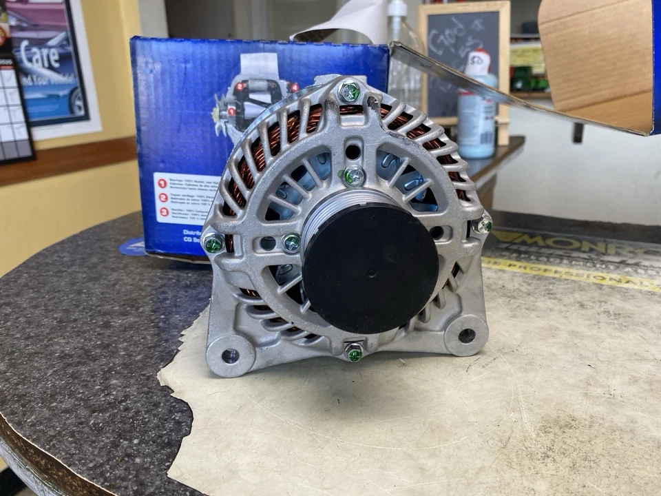 Alternador para Nissan Sentra 2,0 L 2009-2012 23100-ZW40A 23100-ZW40B Foto 3 de 4