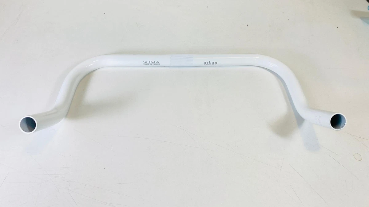 Guidon VTT Zoom Brahma Twist Bullbar années 1990 finition Ti avec bouchon 540 NO Guidon VTT Zoom Brahma Twist Bullbar années 1990 finition Ti avec bouchon 540 NO