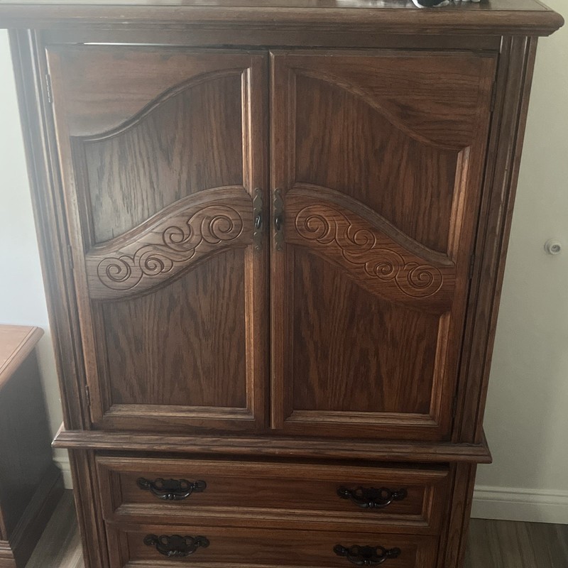 Brown Dark Wood Dresser w/ 2 Drawers & Double Hinged Doors, Freestanding