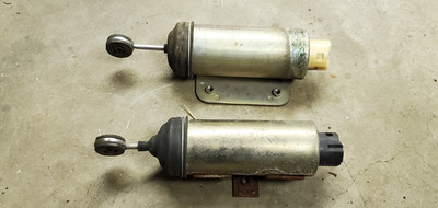 1974 1975 1976 Cadillac Eldorado door lock actuator PAIR LH & RH UNTESTED