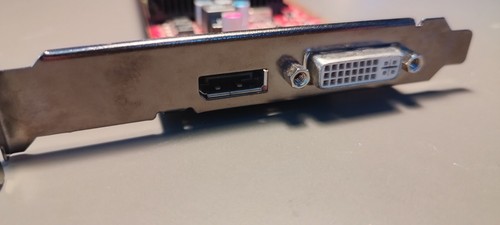 Tarjeta de gráficos profesional AMD Firepro V3900 - Imagen 3 de 3