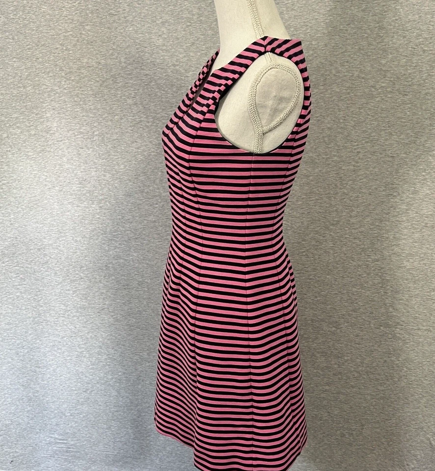 Vestido Lilly Pulitzer Mujer Pequeño Rosa Brielle Otomano Rayas Ajuste Acampanado Acanalado Tejido Foto 3 de 4