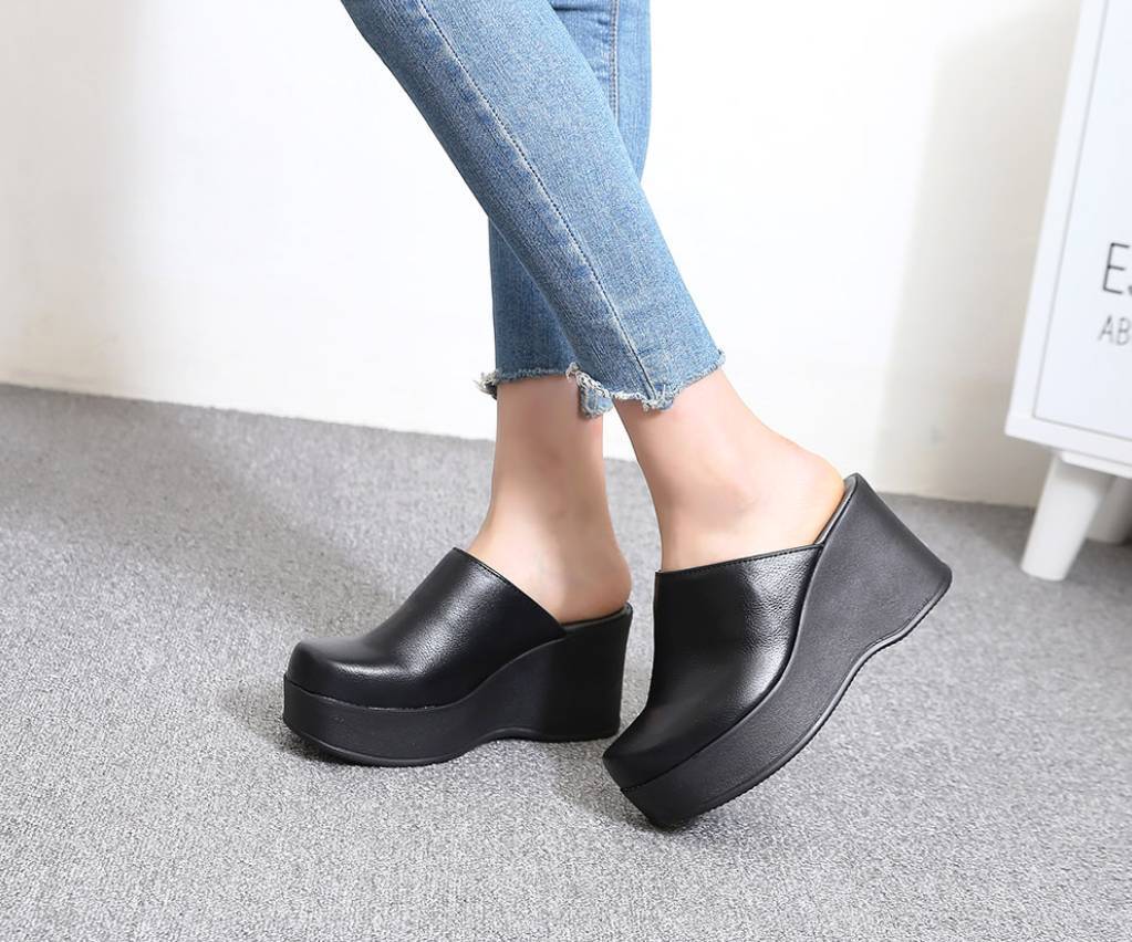 epdavin Women's Closed Toe Platform High Mid Heel Backless Slip On