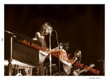 ALLMAN BROTHERS 1970-71 SET OF TWO 5x7 PHOTOS. ON AND BACKSTAGE PHOTOS. 1 SET IN