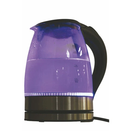 Bollitori blu per la cucina