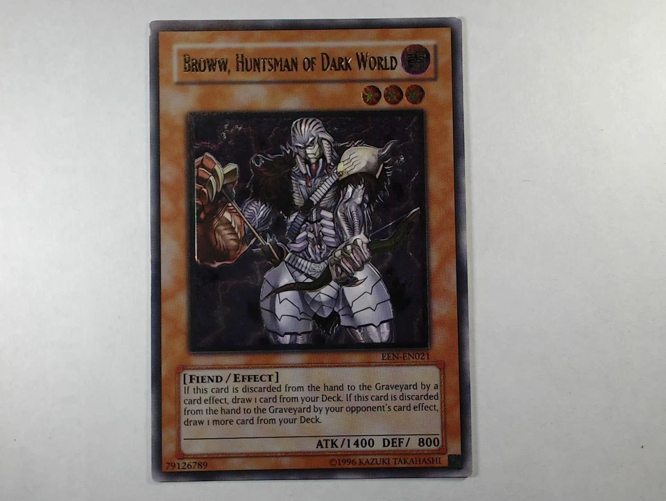 Yugioh BROWW, JÄGER DER FINSTEREN WELT , een-en021 Ultimate Rare englisch NM  - Bild 2 von 4