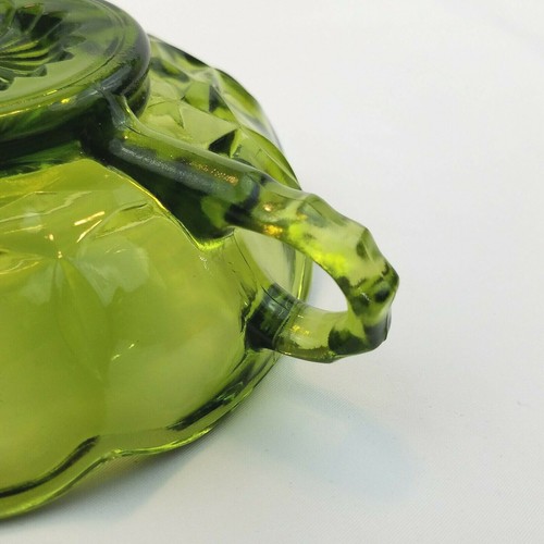 Anchor Hocking Fairfield Green Glass 2 Handle Scalloped Bowl Dish Vintage - Picture 5 of 6