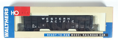 Walthers HO Model Train Black Western Pacific Wood Chip Hopper 932 4060 Vintage