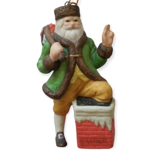 Evolution Of The American Santa Claus Ornament Ceramic In Chimney Tom Tierney - Picture 3 of 17