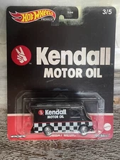 2023 Hot Wheels Premium Real Riders - Kendall Motor Oil Combat Medic 3/5