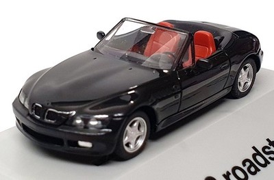BMW Z3 Series ミニカー 1/18 BMW Z3 M Roadster 1999 Black Resin Model Car by Otto Mobile