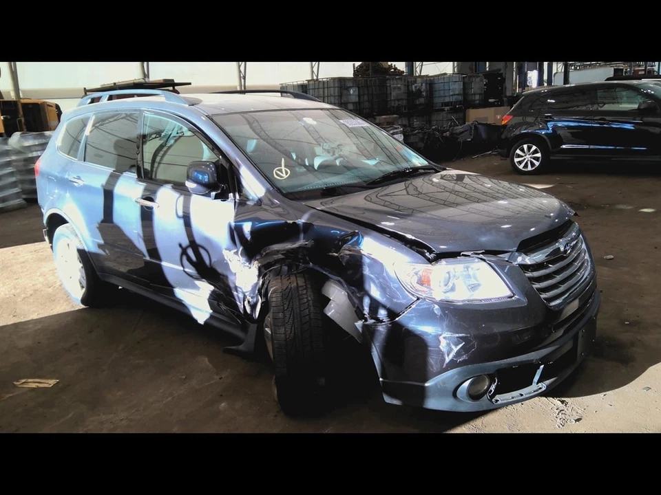 Radiator Fan Motor Fan Assembly Fits 08-14 TRIBECA 6839467 - Image 2 of 4