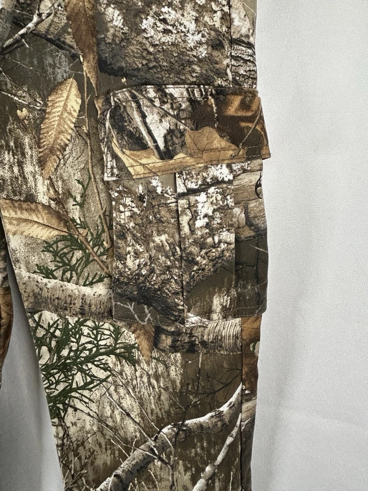 Realtree Camouflage Cargo Pants Boys Youth Size XL 14/16 - Image 3 of 4