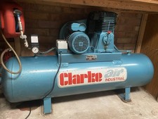 Clarke Air Compressor 160 Litre Tank with Extendable Air Hose – Used