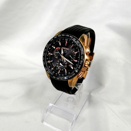 Seiko Astron 8X53-0AC0-2 GPS Jour Date Céramique St. Acier Blk Or Solaire Montre - Photo 1 sur 6