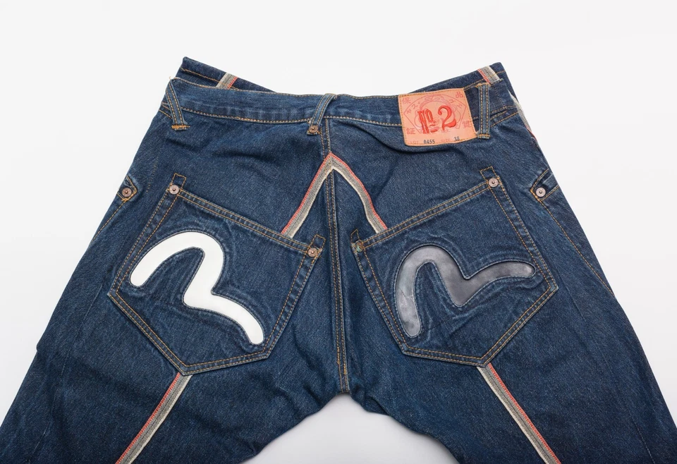 Pantalones de mezclilla EVISU corte espiral ribete blanco y negro charol gaviota 31x30 Foto 3 de 4