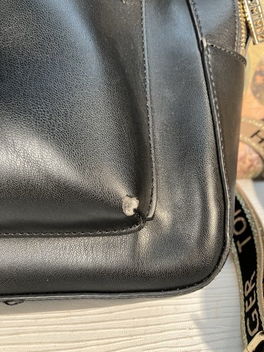 Tommy By Tommy Hilfiger Black Gold Backpack - Picture 6 of 6