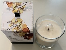 Vanilla & Tonka Scented Candle The Body Shop Candle Special Price