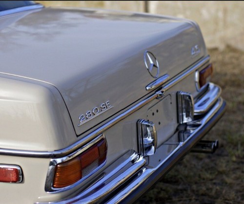 Kennzeichen Beleuchtung Nummernschild USA Chrom für Mercedes W114 W115 W108 NEU - Picture 2 of 11