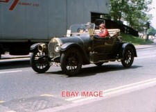 PHOTO  VETERAN CAR RALLY (2) PASSES THROUGH MICKLEFIELD HIGH WYCOMBE ON THE OLD