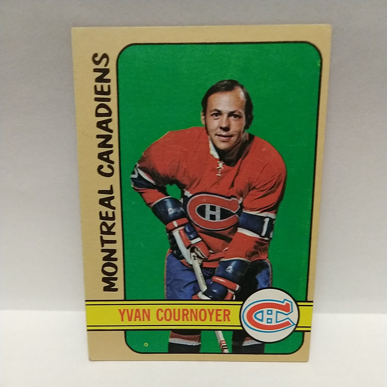1972 Topps Yvan Cournoyer 10