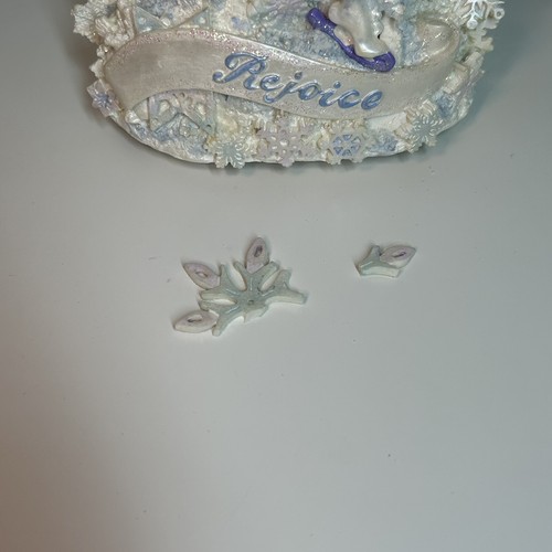 The San Francisco Music Box Company Marjorie Sarnat Rejoice Fairy Snowflake Moon - Imagen 6 de 24