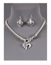 BRIGHTON BEACH Filigree Metal Necklace & Earring Set