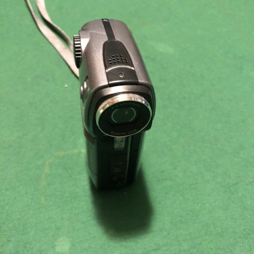 DXG 565V 5MP DIGITAL VIDEO CAMERA (RED CAMERA)