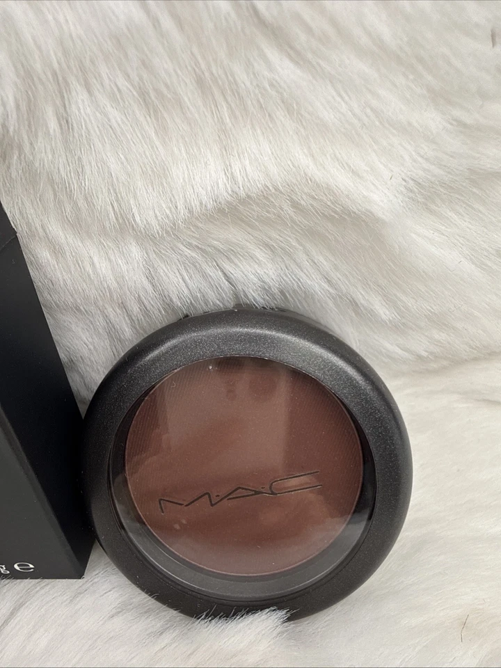 Rubor en polvo Mac FILM NOIR - Tamaño completo 6 g / 0,21 oz - Nuevo en caja - Auténtico Foto 2 de 4