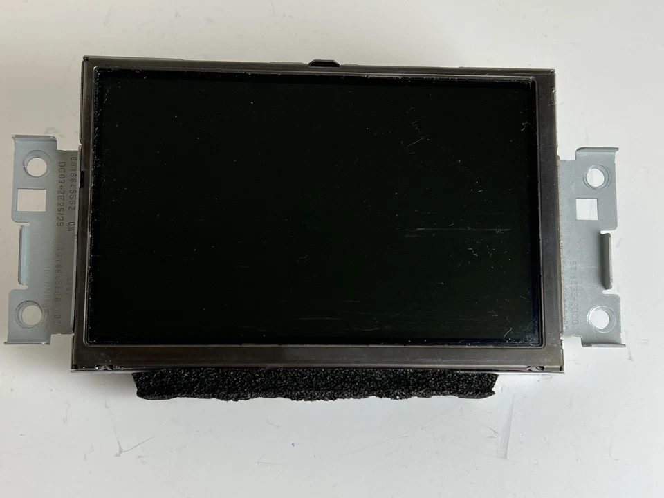2011 VOLVO S60 INFORMATION DISPLAY SCREEN TESTED 31328247 OEM - Image 2 of 4