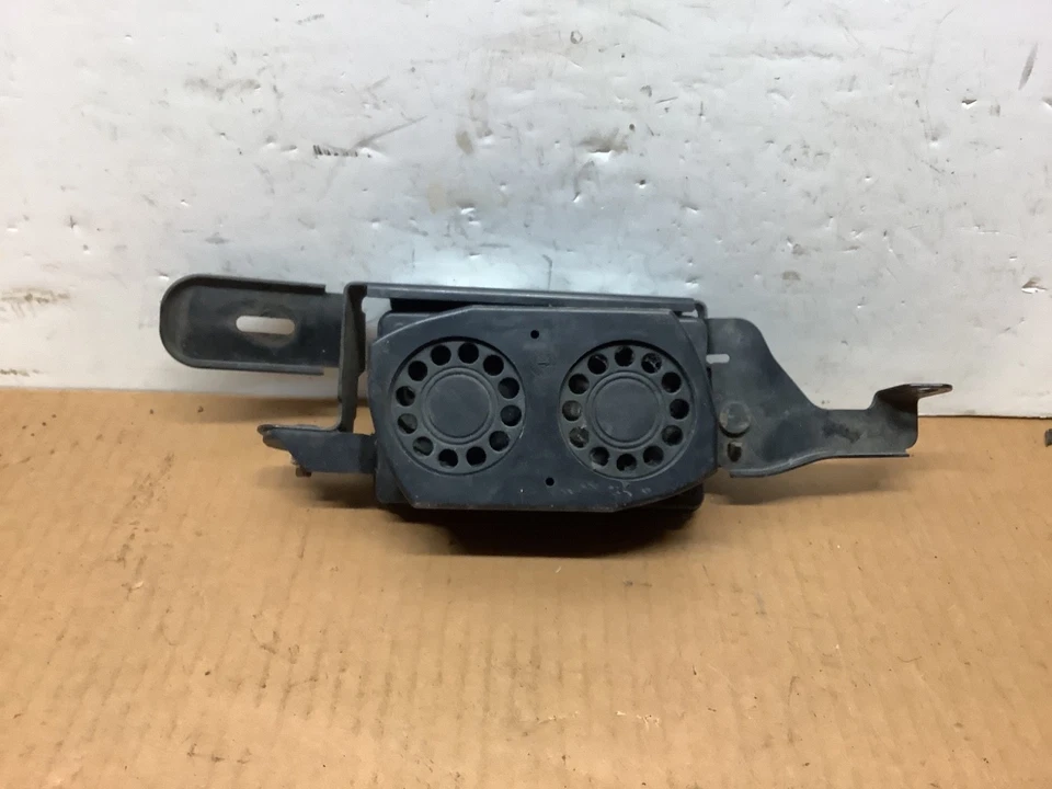 02-03 SAAB 9-3 Security HORN Alarm SYSTEM 52 64 817 - Image 3 of 4