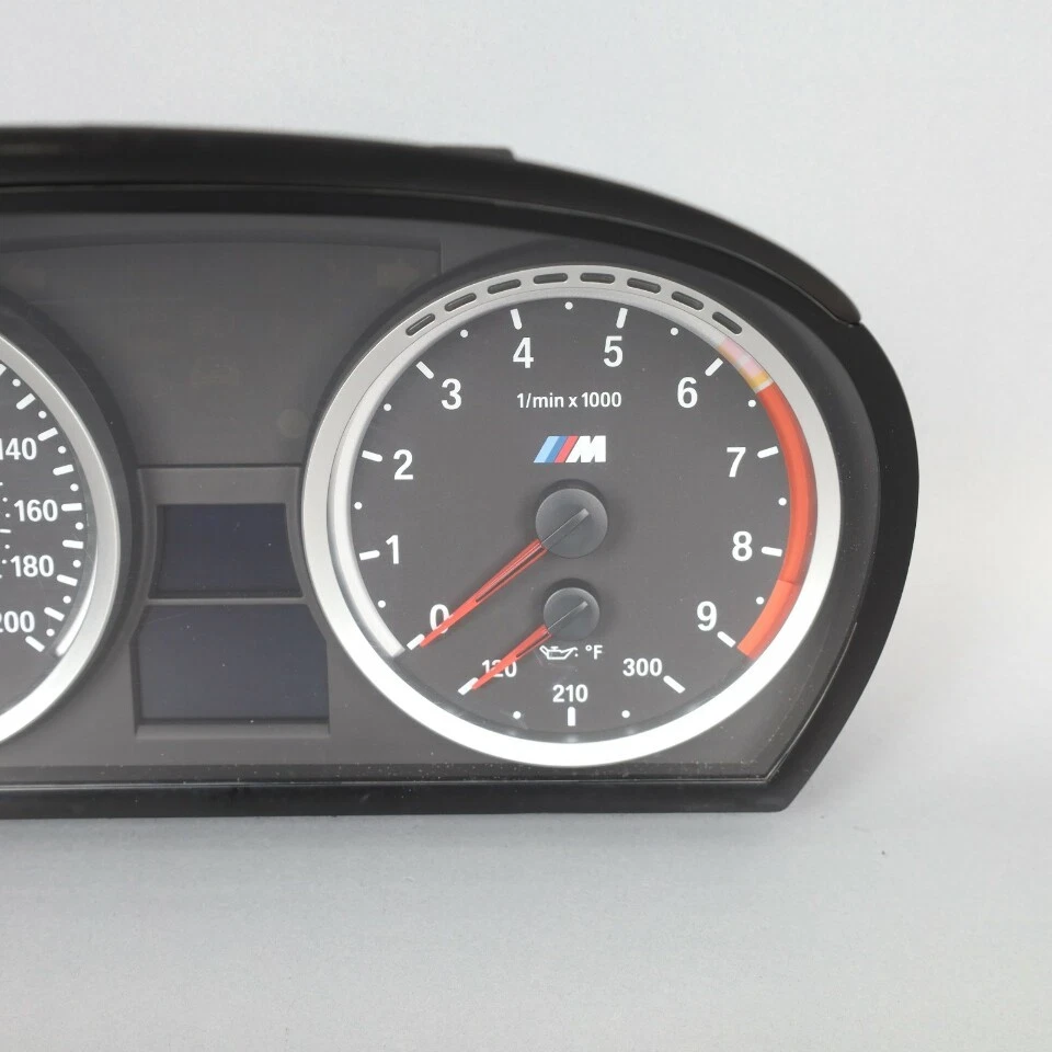 Cuadro de instrumentos velocímetro BMW M3 2008-2013 62107844316 FABRICANTE DE EQUIPOS ORIGINALES usado Foto 3 de 4