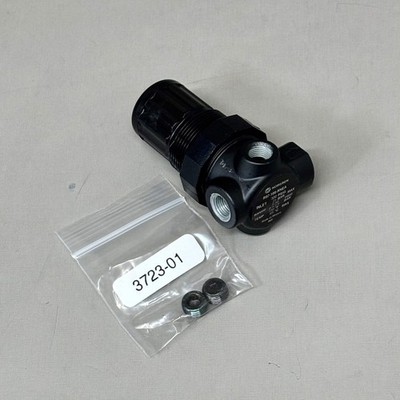 NORGREN Compressed Air Regulator 1/8'' NPT 300 Max Psi Miniature R07-100-RNEA