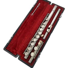 YAMAHA YFL 211 E Mechanism Yamaha Flute with Hard Case 021231