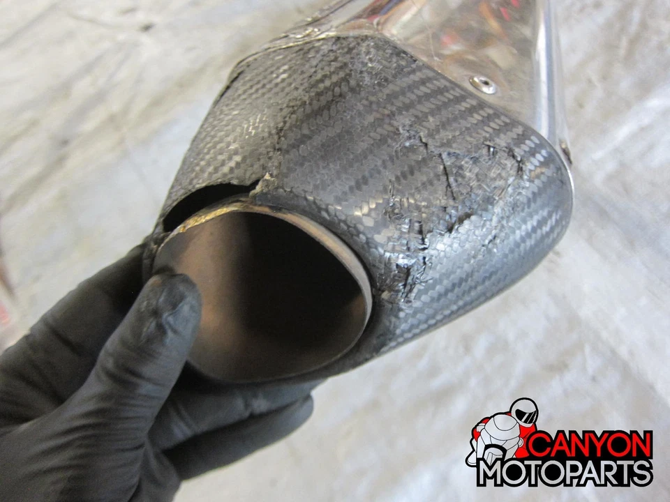 06 07 Suzuki GSXR 600 750 Yoshimura R-55 Slip On Exhaust w/ Mid Pipe - Image 4 of 4