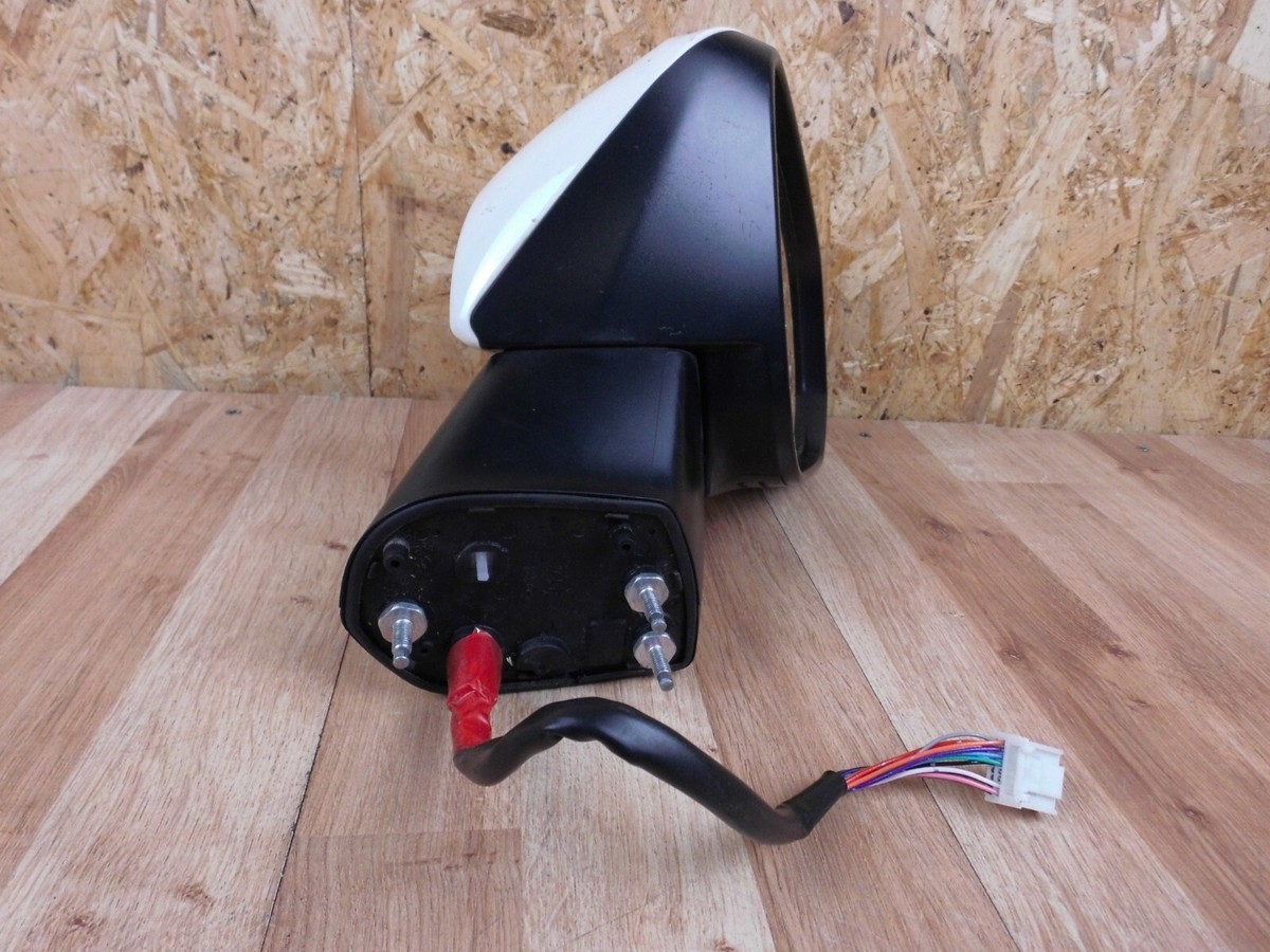 2020 Toyota RAV4 RAV-4 V MK5 Right Side Mirror LHD | 045428