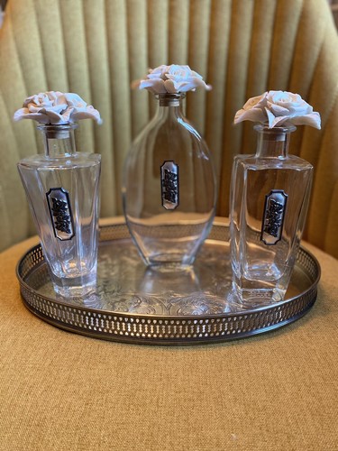 Vintage Cellini Handcrafted 3 Perfume Decanters with Porcelain Roses With Tray - Picture 4 of 14