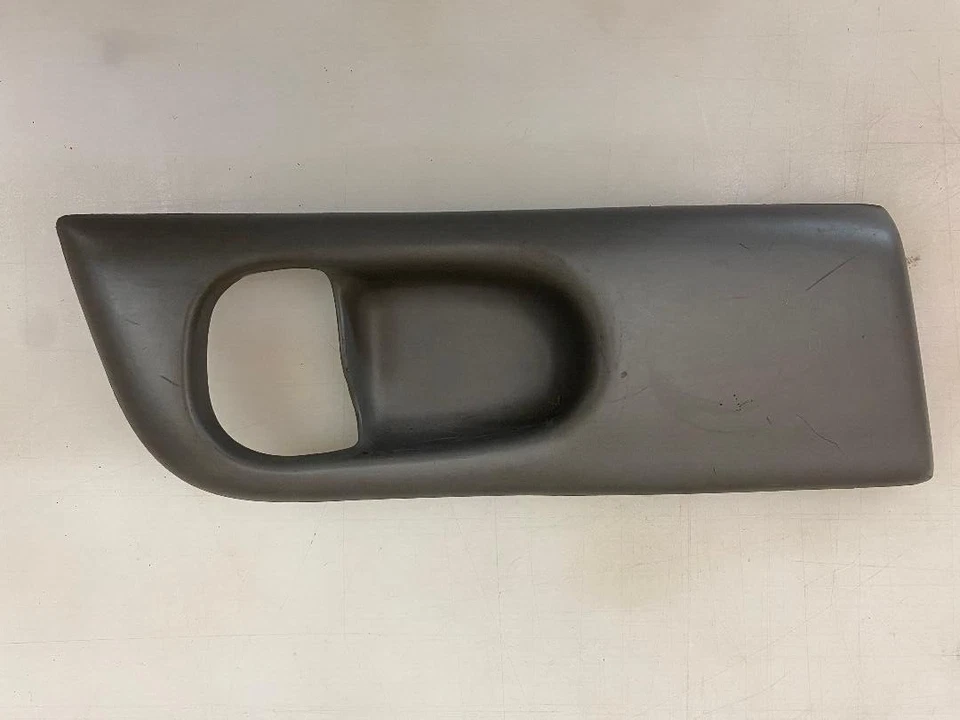 97-05 BUICK CENTURY MANIJA PUERTA BISEL P/N 10279861 ORIGINAL OEM GM PARTE TRASERA Foto 2 de 4