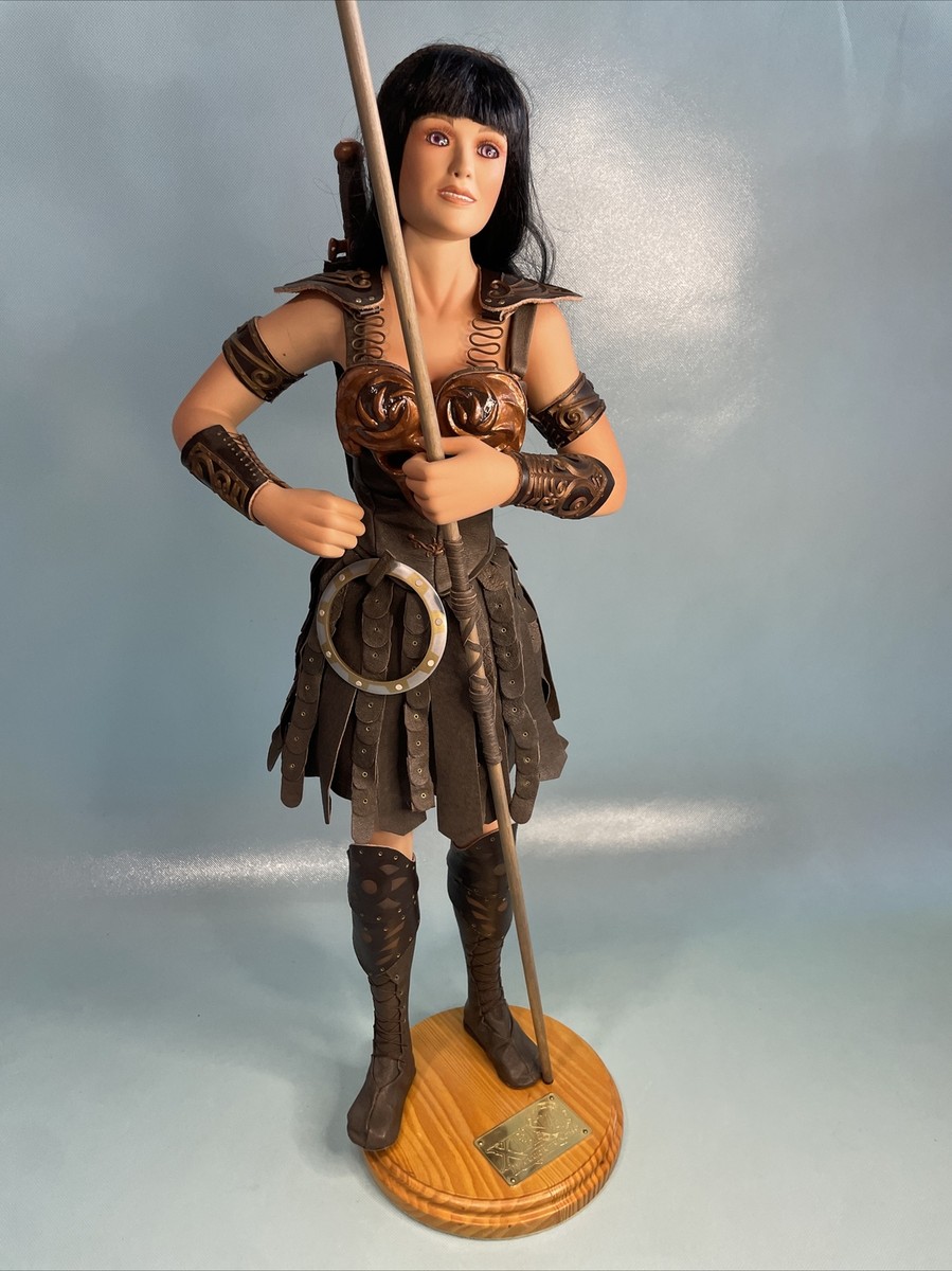 XENA GEORGE HARLEN LIMITED EDITION PORCELAIN 24