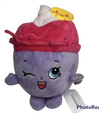 Just Play Shopkins Cupcake Plush 7" Purple Pink Frosting Moose Enterprise...